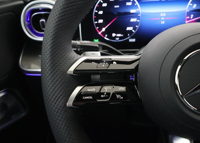 Mercedes-Benz C-Klasse 180 Star Edition AMG