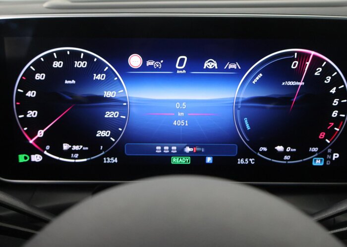 Mercedes-Benz GLC 300e 4MATIC Sport Edition