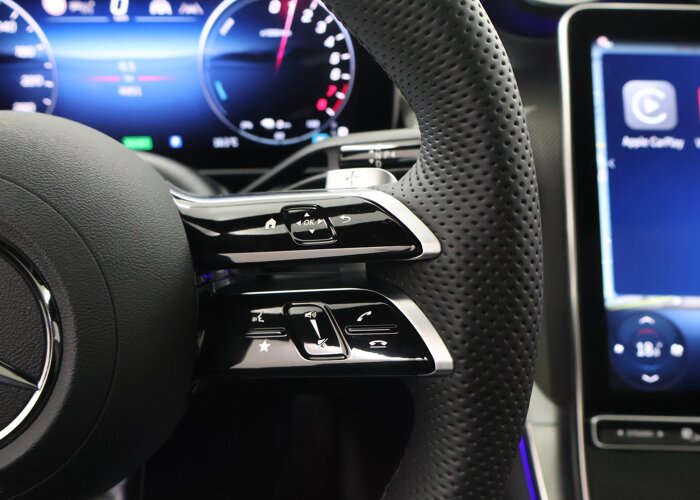 Mercedes-Benz GLC 300e 4MATIC Sport Edition