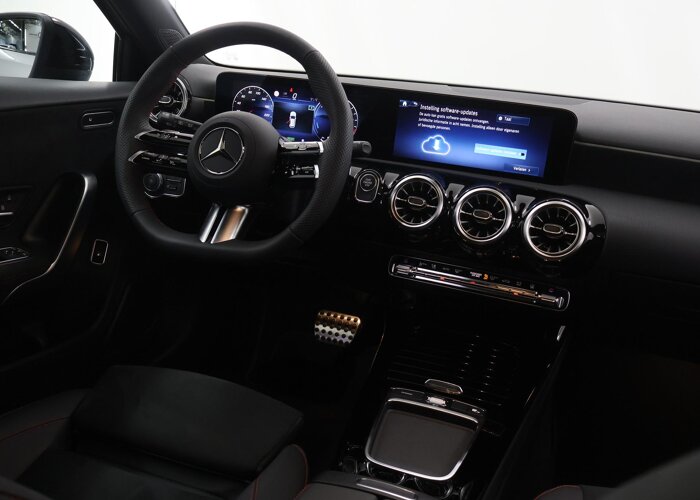 Mercedes-Benz A-Klasse 250e Business Solution AMG