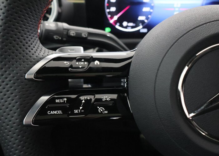Mercedes-Benz A-Klasse 250e Business Solution AMG