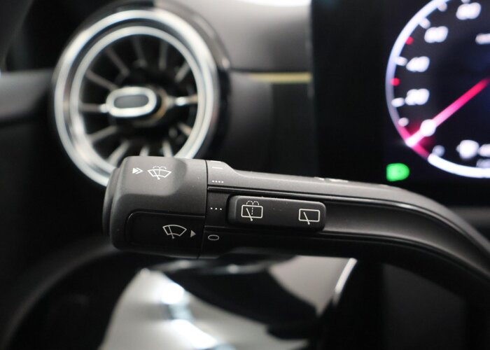 Mercedes-Benz A-Klasse 250e Business Solution AMG