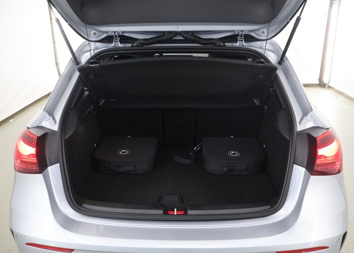 Mercedes-Benz A-Klasse 250e Business Solution AMG