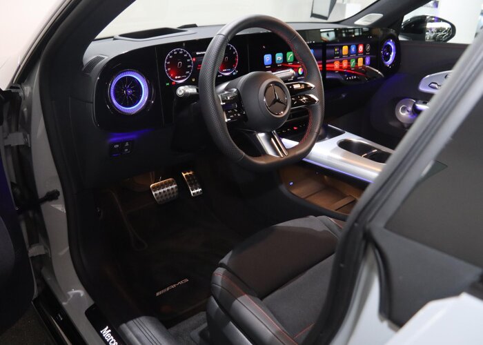 Mercedes-Benz CLA-Klasse 200 Business Solution AMG