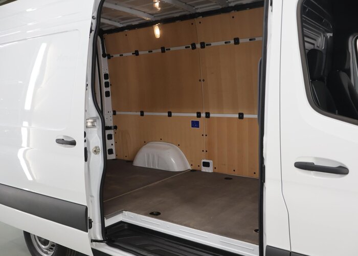 Mercedes-Benz Sprinter 317 CDI | Aut. | L2 H2 | Pro |