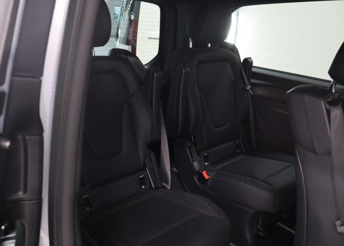 Mercedes-Benz EQV 300 | Lang L2 | Avantgarde | 90 kWh |