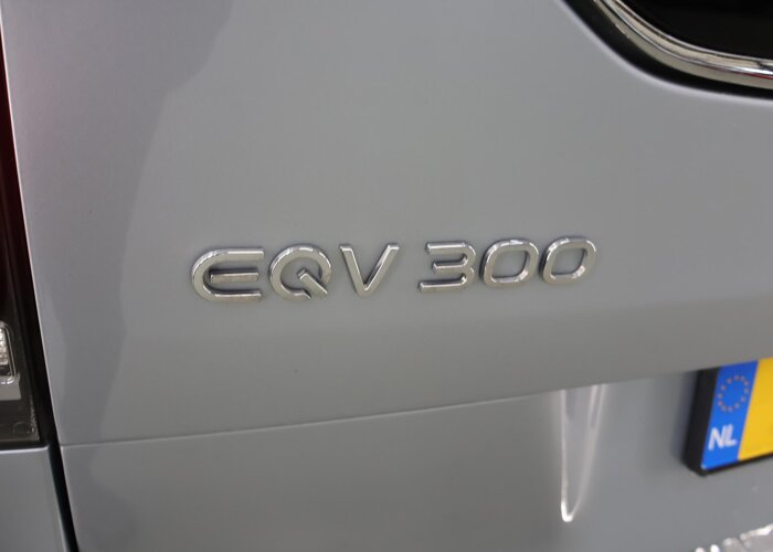 Mercedes-Benz EQV 300 | Lang L2 | Avantgarde | 90 kWh |