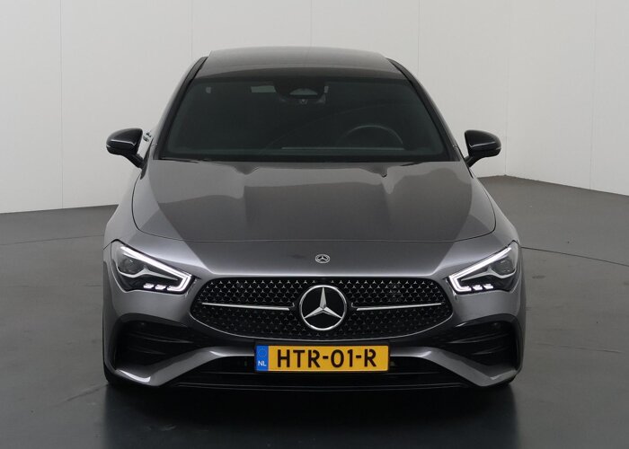 Mercedes-Benz CLA-Klasse 180 Star Edition AMG Line