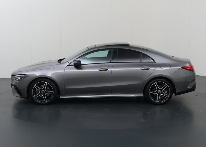 Mercedes-Benz CLA-Klasse 180 Star Edition AMG Line