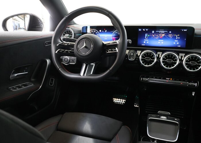 Mercedes-Benz CLA-Klasse 180 Star Edition AMG Line