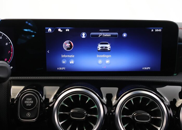 Mercedes-Benz CLA-Klasse 180 Star Edition AMG Line