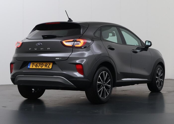 Ford Puma 1.0 EcoBoost Hybrid Titanium