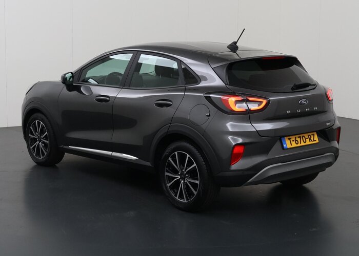 Ford Puma 1.0 EcoBoost Hybrid Titanium