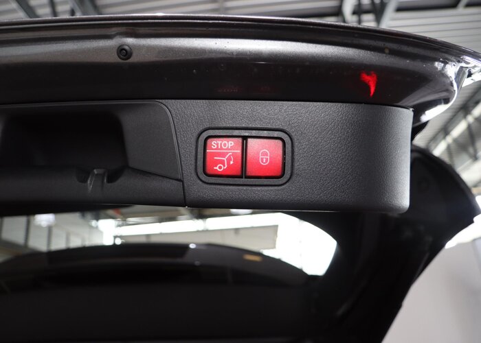 Mercedes-Benz B-Klasse 250e Business Solution AMG