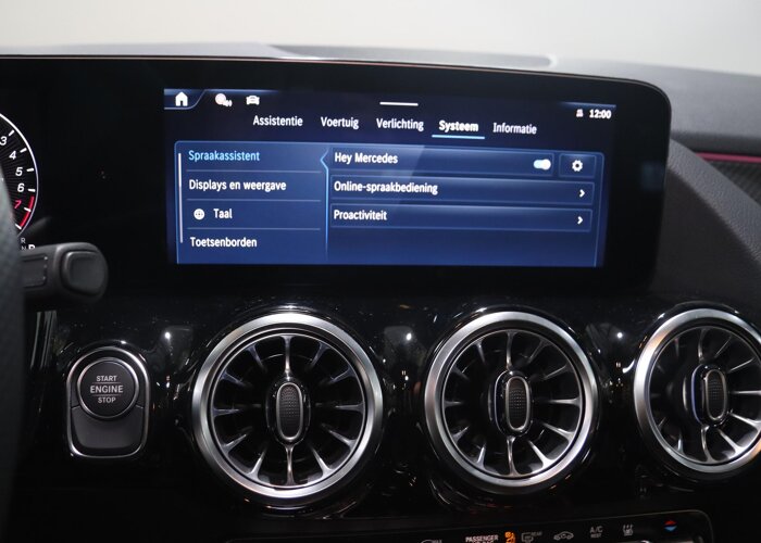 Mercedes-Benz B-Klasse 250e Business Solution AMG