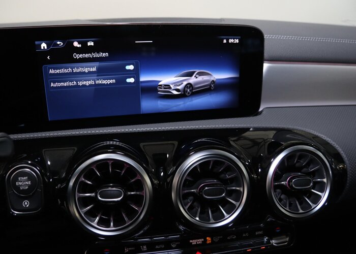 Mercedes-Benz CLA-Klasse Shooting Brake 180 Business Solution AMG