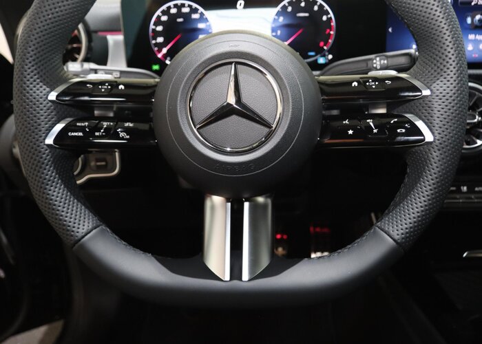 Mercedes-Benz CLA-Klasse Shooting Brake 180 Business Solution AMG