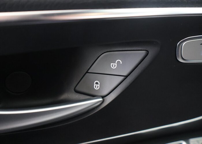 Mercedes-Benz EQV 300 L2 | AVANTGARDE | 90 kWh |