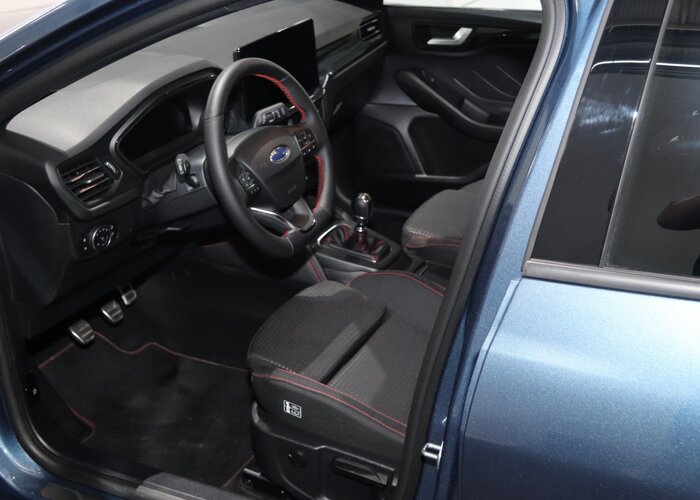 Ford FOCUS Wagon 1.0 EcoBoost Hybrid ST Line X