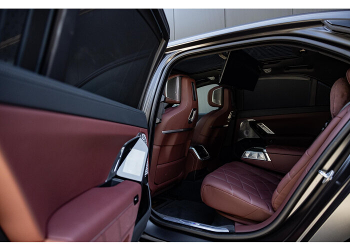 BMW i7 M70 xDrive 106 kWh