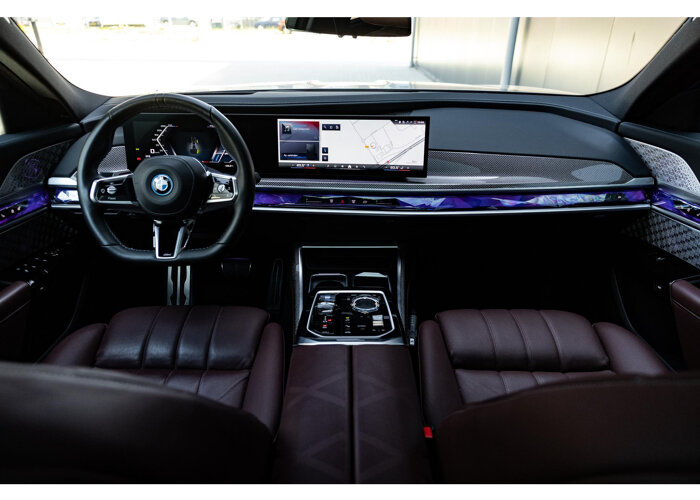 BMW i7 M70 xDrive 106 kWh