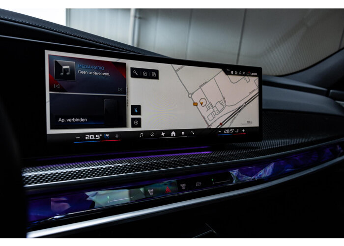 BMW i7 M70 xDrive 106 kWh