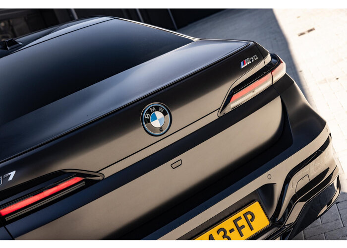 BMW i7 M70 xDrive 106 kWh