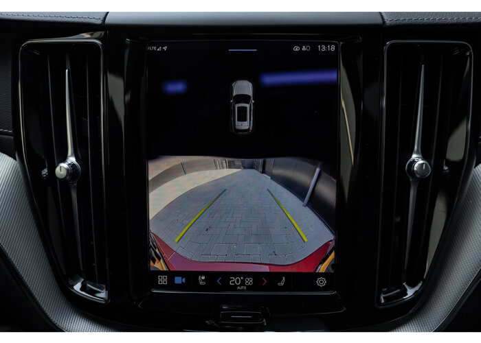 Volvo XC60 2.0 T8 Plug-in hybrid AWD Ultimate Dark