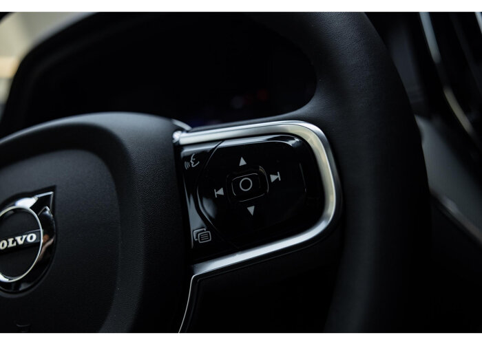 Volvo XC60 2.0 T8 Plug-in hybrid AWD Ultimate Dark