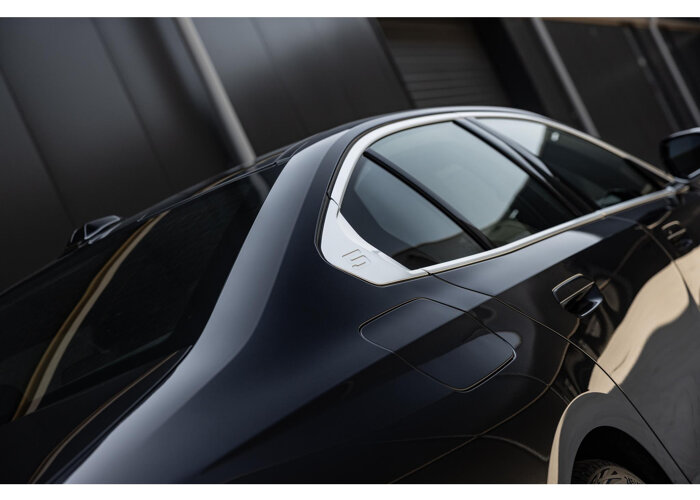 BMW i5 eDrive40 84 kWh