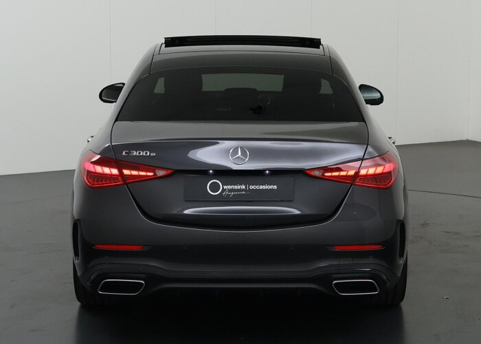 Mercedes-Benz C-Klasse 300e 140 Years Edition