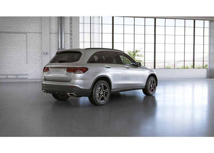 Mercedes-Benz GLC 300e 4MATIC AMG Line
