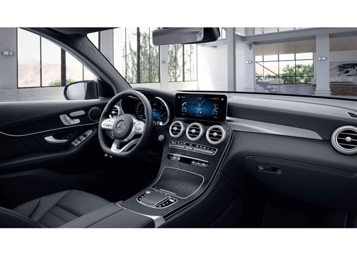 Mercedes-Benz GLC 300e 4MATIC AMG Line