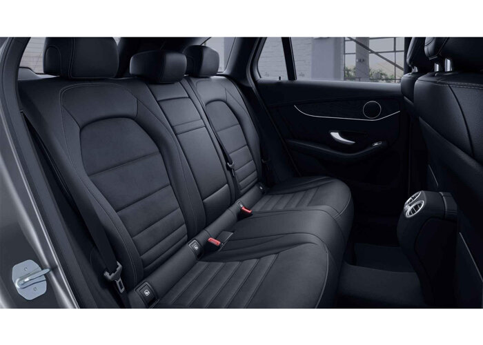 Mercedes-Benz GLC 300e 4MATIC AMG Line
