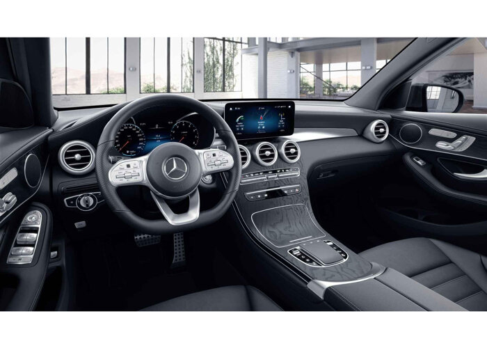 Mercedes-Benz GLC 300e 4MATIC AMG Line