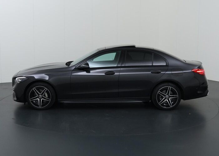 Mercedes-Benz C-Klasse 300 e AMG Line