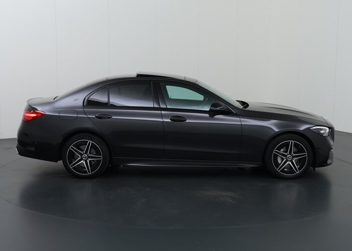 Mercedes-Benz C-Klasse 300 e AMG Line