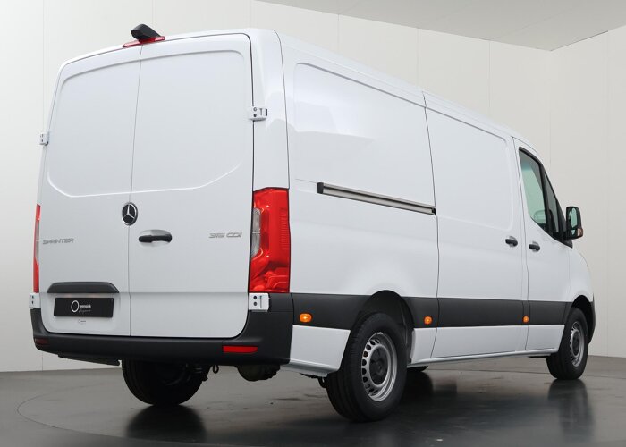 Mercedes-Benz Sprinter 315 CDI | L2 H1 | RWD | PRO
