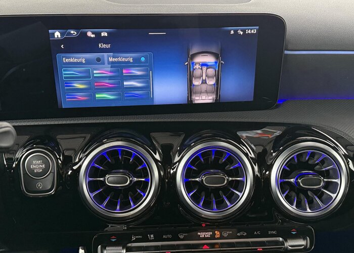 Mercedes-Benz A-Klasse 180 Business Solution AMG