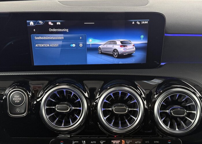 Mercedes-Benz A-Klasse 180 Business Solution AMG