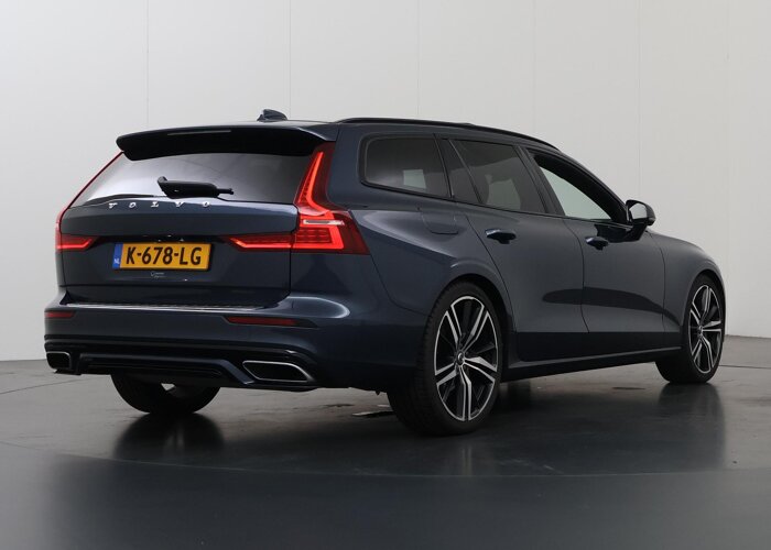 Volvo V60 2.0 B3 R-Design