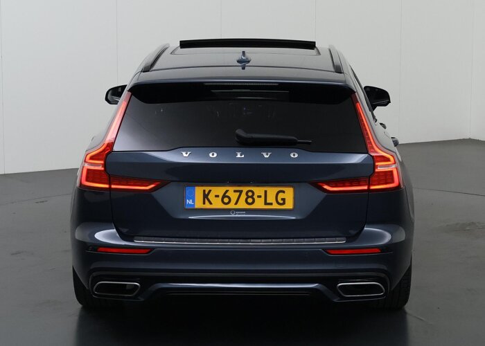 Volvo V60 2.0 B3 R-Design