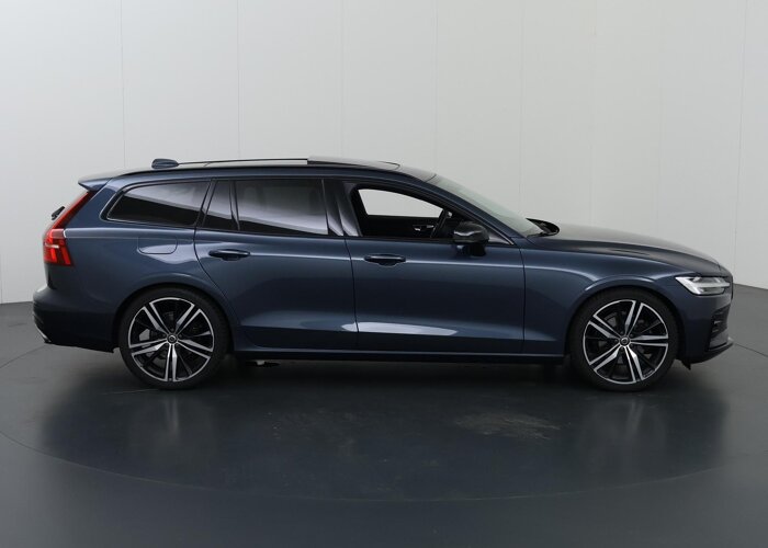 Volvo V60 2.0 B3 R-Design