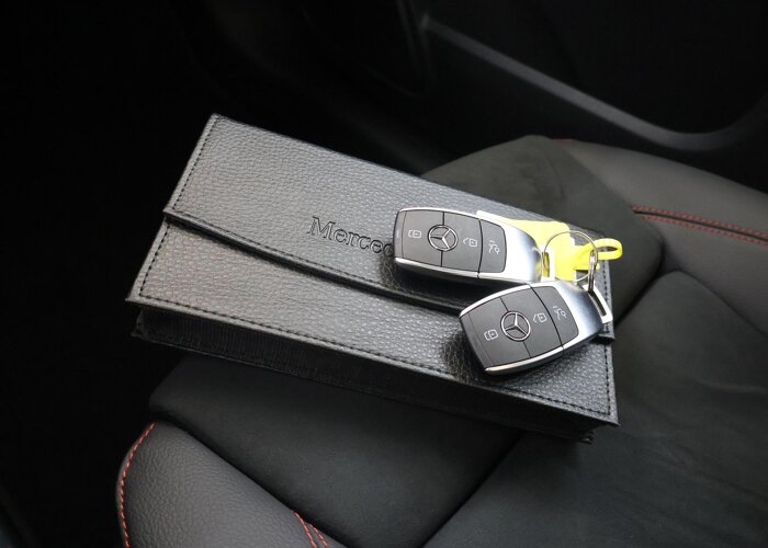 Mercedes-Benz B-Klasse 250e Business Solution AMG