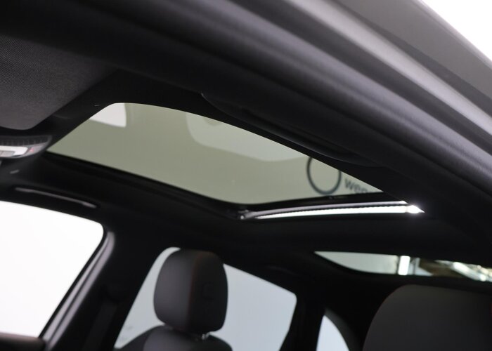 Mercedes-Benz B-Klasse 250e Business Solution AMG