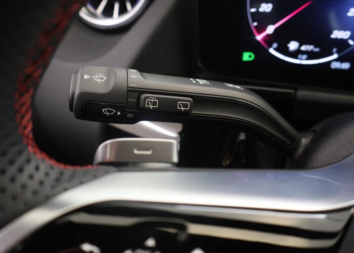 Mercedes-Benz B-Klasse 250e Business Solution AMG