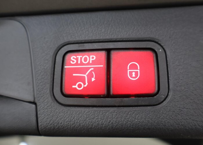 Mercedes-Benz B-Klasse 250e Business Solution AMG