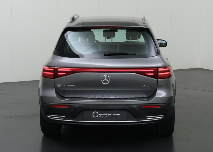 Mercedes-Benz EQB 300 4MATIC Luxury Line 67 kWh