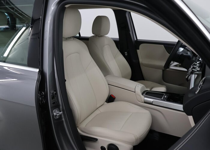 Mercedes-Benz EQB 300 4MATIC Luxury Line 67 kWh