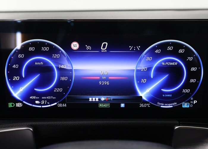 Mercedes-Benz EQB 300 4MATIC Luxury Line 67 kWh